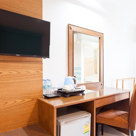We Briza Hotel Chiangmai Chiang Mai Extérieur photo