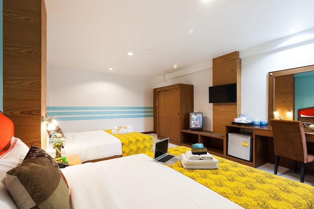 We Briza Hotel Chiangmai Chiang Mai Extérieur photo